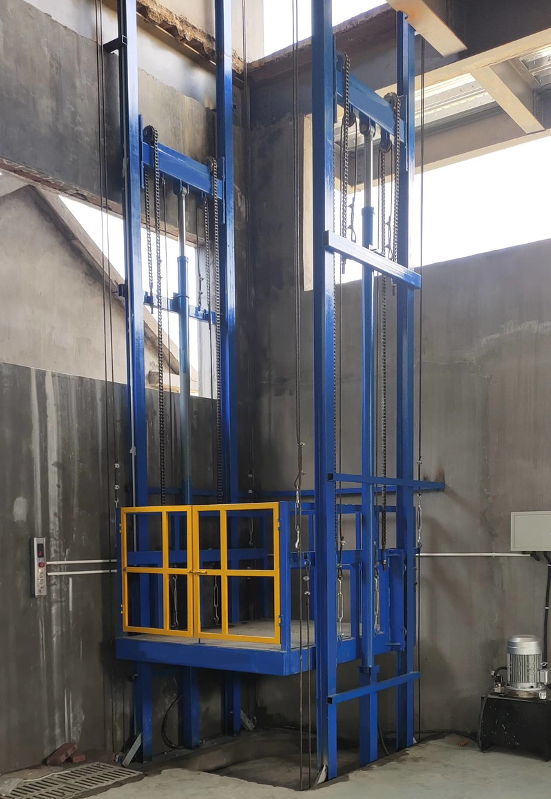 導軌式升降貨（huò）梯